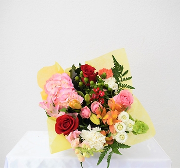 Round Mix Flowers Bouquet