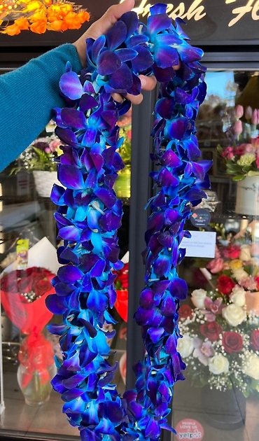 Double Blue Orchid Lei