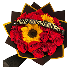 Roses and Sunflowers bouquet