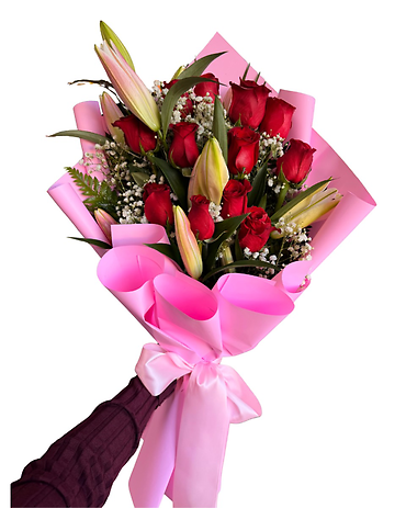Juanita\'s Bouquet W/3 LILIES