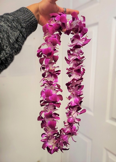 Singular Purple Lei