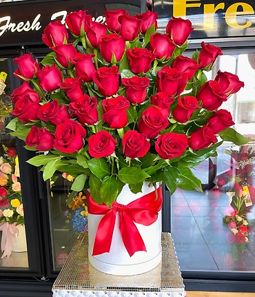 35 Red Fancy Roses